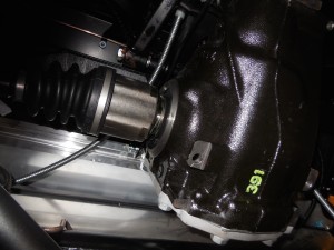 Driveshaft into the diff. Note the gap...
